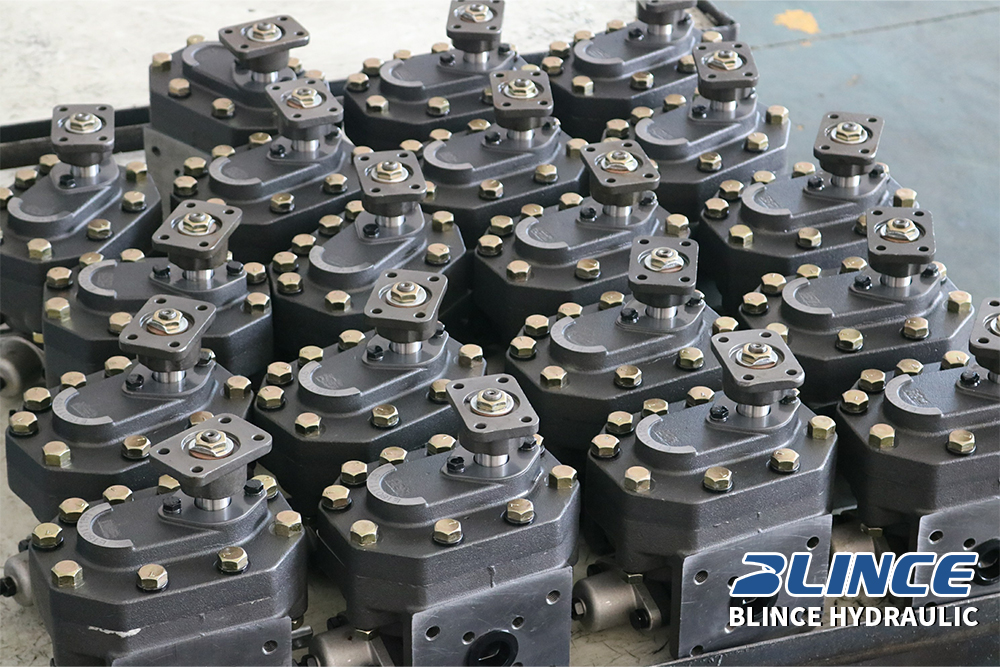 hydraulic motor assemblies for checking shaft connection, mounting face, and drive alignment