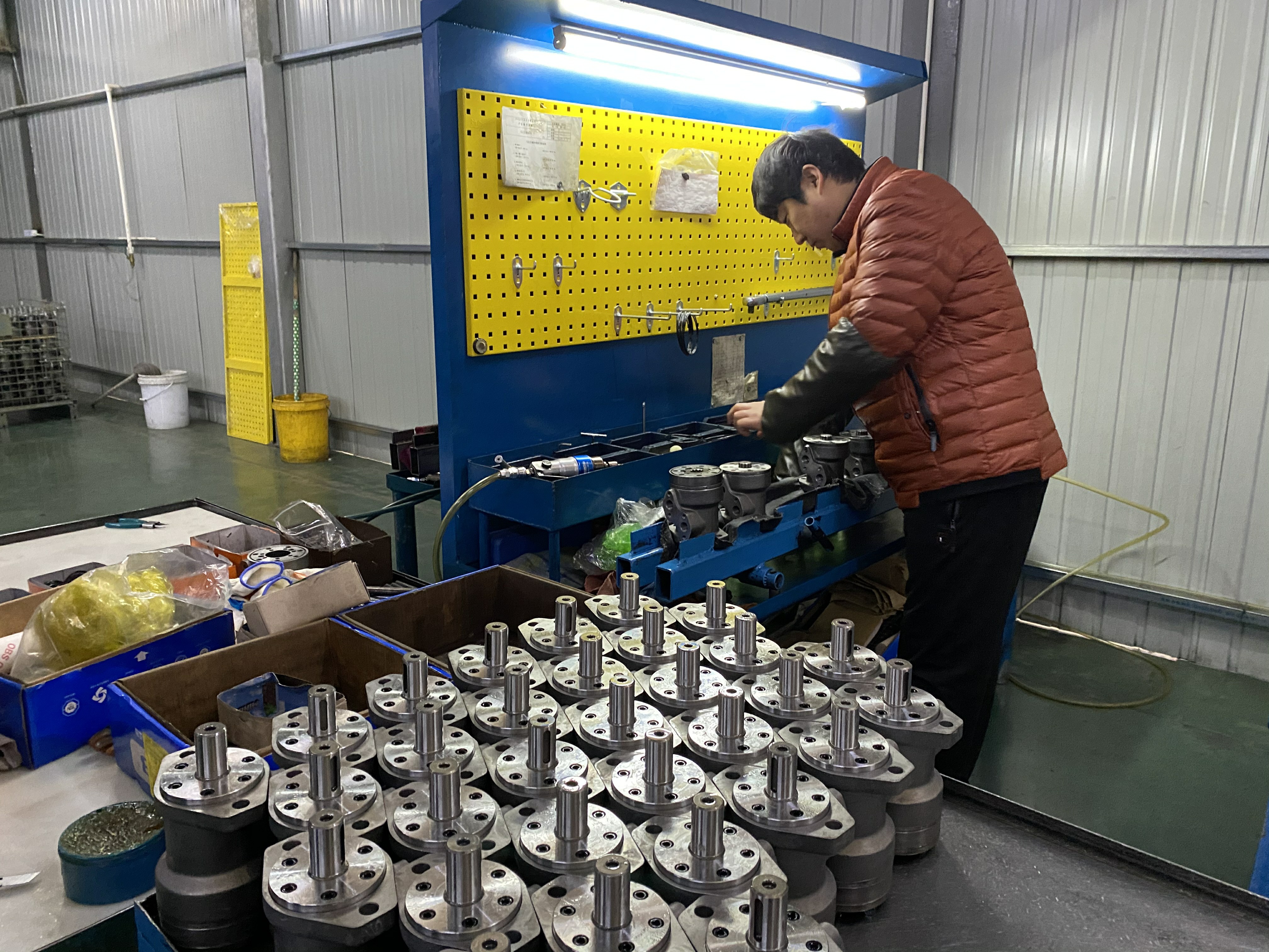Blince hydraulic motors test.jpg