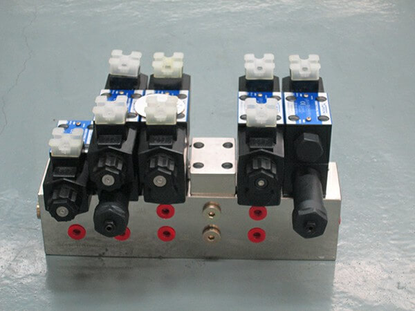 hydraulic valves